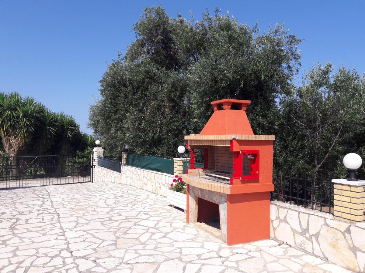 Villa Fantastico Acharavi  Ngoại thất bức ảnh